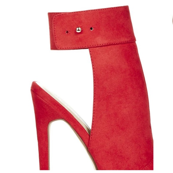 NWT JustFab Red Heels - Picture 5 of 7